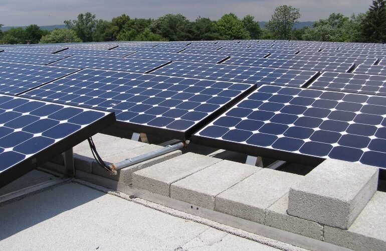 rec-solar-building-3.3-mw-solar-project-on-california-cold-storage-facility