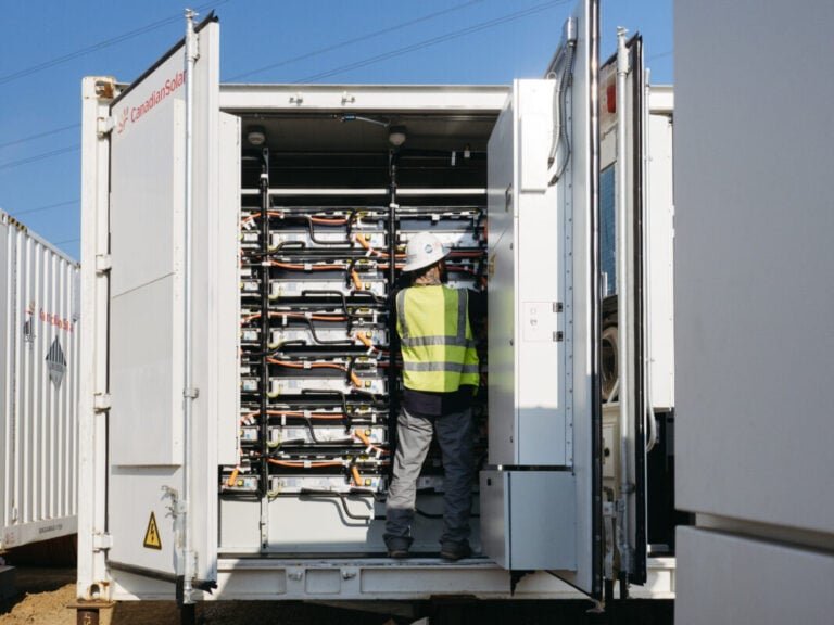 e-storage,-sunraycer-enter-agreements-for-texas-bess-projects-totalling-503mwh