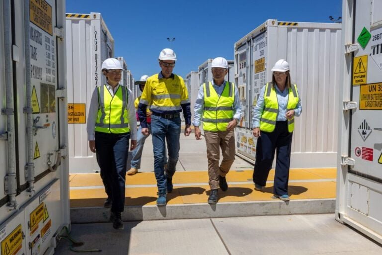 australia’s-largest-operational-bess:-synergy-completes-catl-powered-2,400mwh-collie-battery