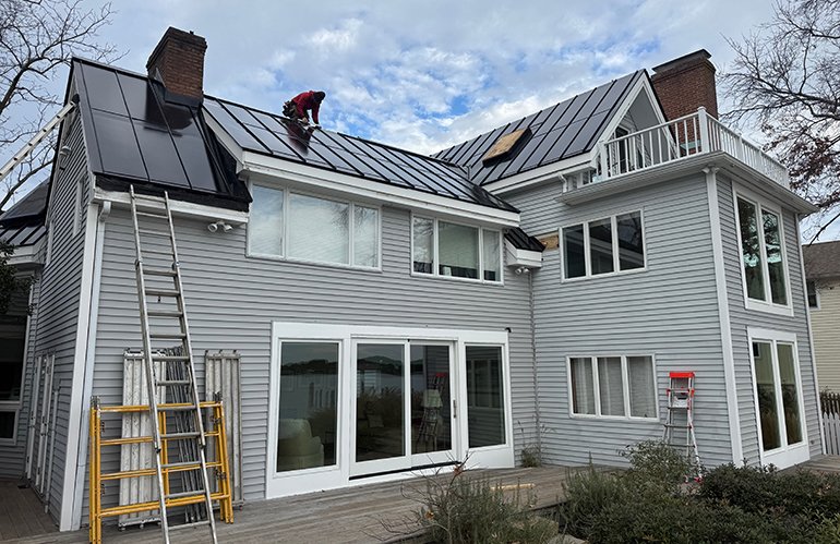 roofit.solar-building-integrated-pv-enters-us-market