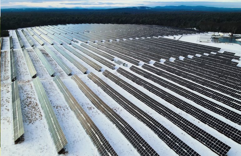 poland-springs-water-bottling-plant-adds-13-mw-solar-array-on-site