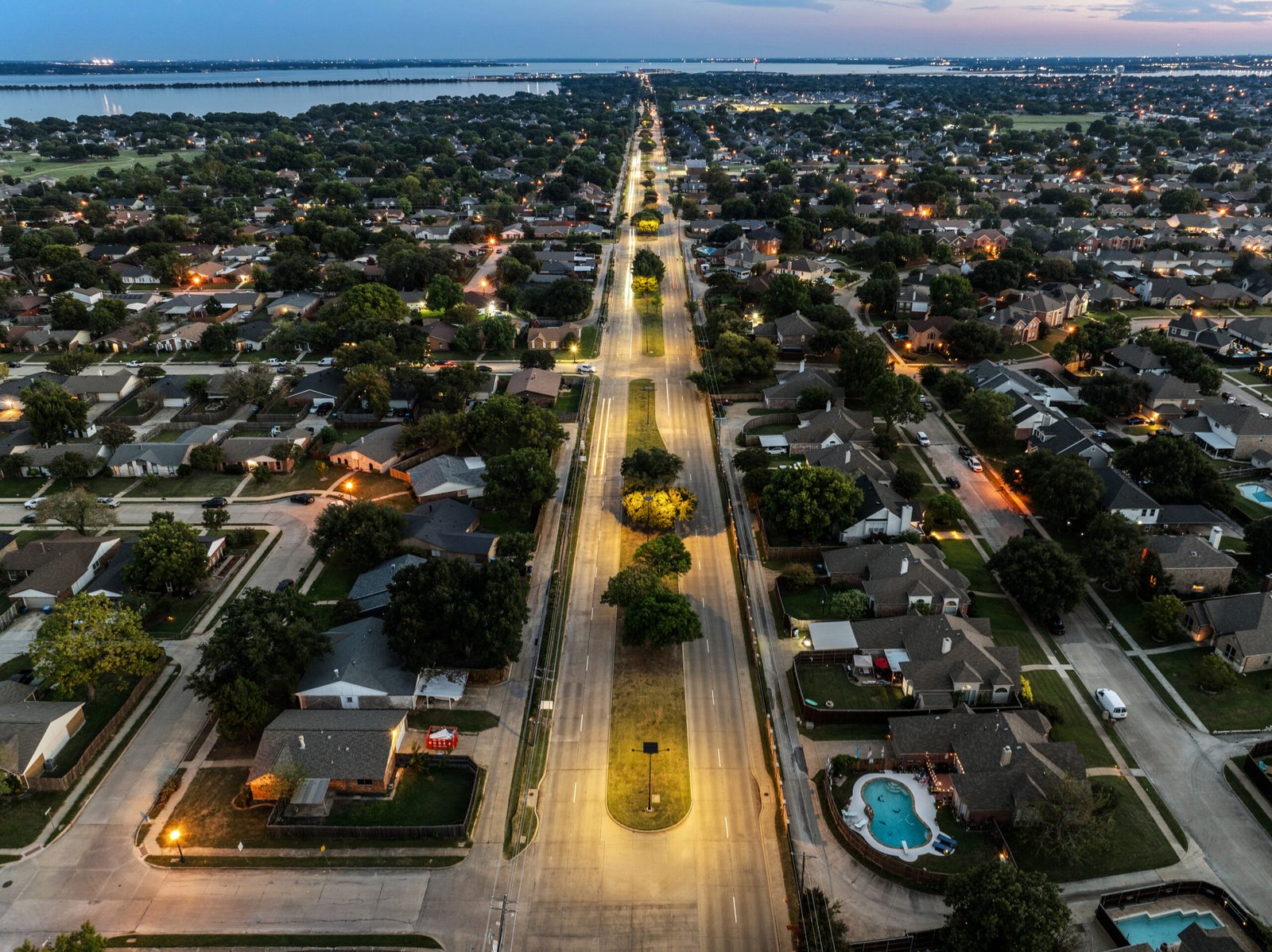 solar-power:-fonroche-lighting-earns-guinness-world-record