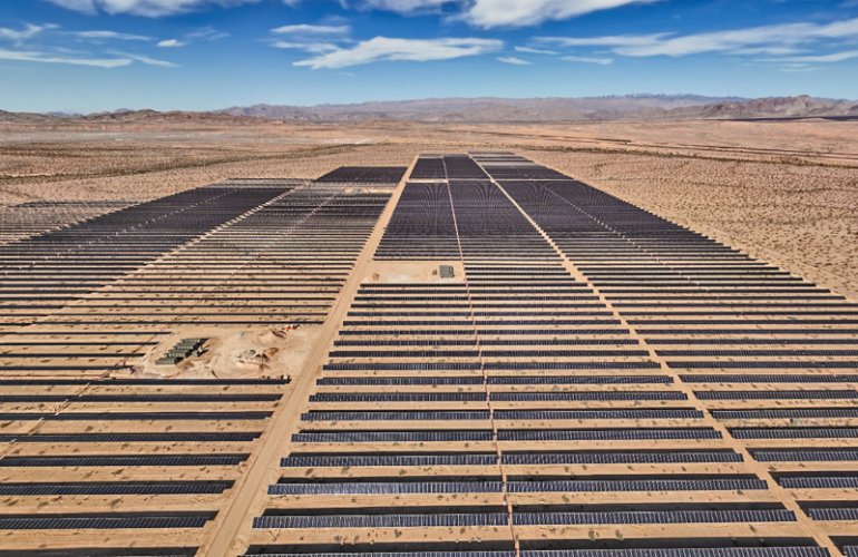 how-electrical-contractors-can-move-from-small-to-large-scale-solar-partnerships