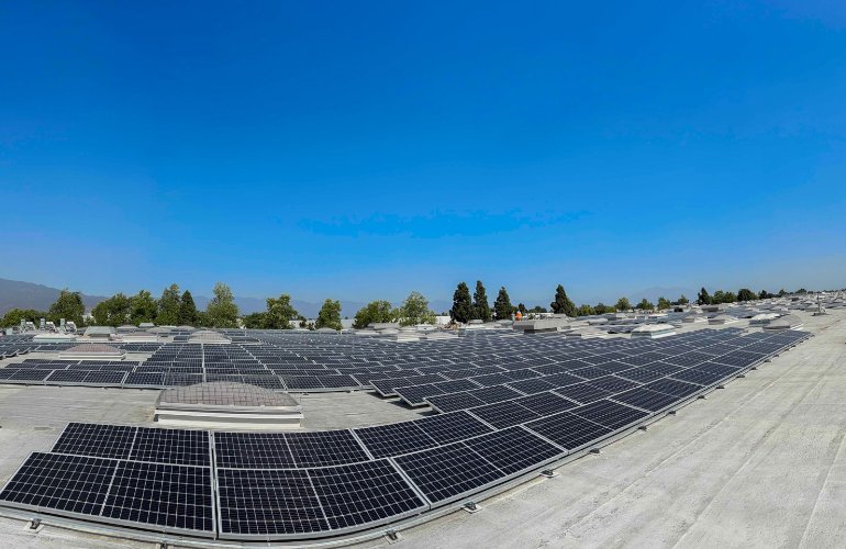california-mercedes-benz-usa-parts-distribution-center-goes-solar