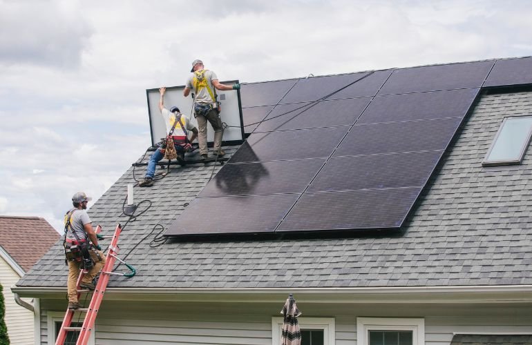 michigan-senate-committee-advances-bills-for-state-vpp-program