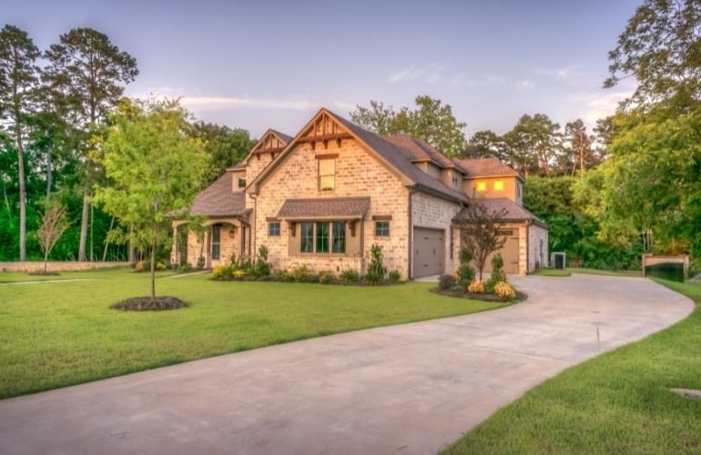 aurora-warns-resi-installers:-boomers-own-more-homes-but-aren’t-interested-in-solar