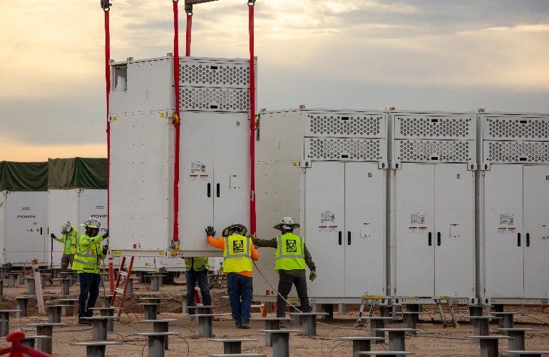 woodmac:-us-energy-storage-deployment-increased-by-52%-last-year-over-2024