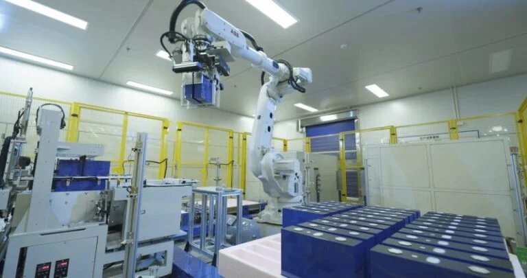 beyond-314ah:-a-comparison-of-large-format-lfp-battery-cells-for-bess