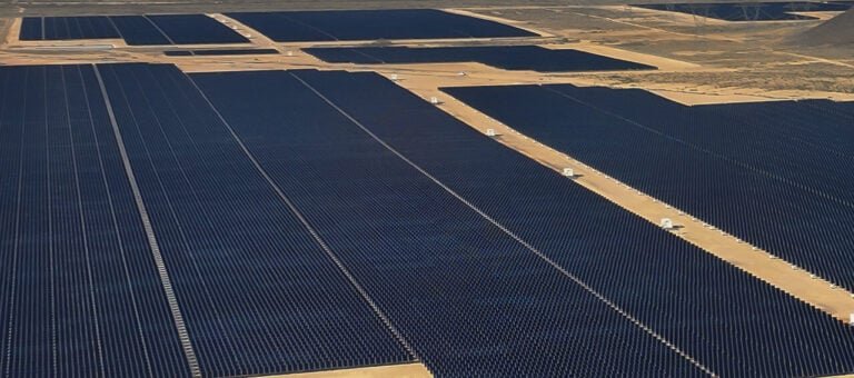 longroad-energy’s-340mwh-arizona-co-located-bess-reaches-commercial-operation