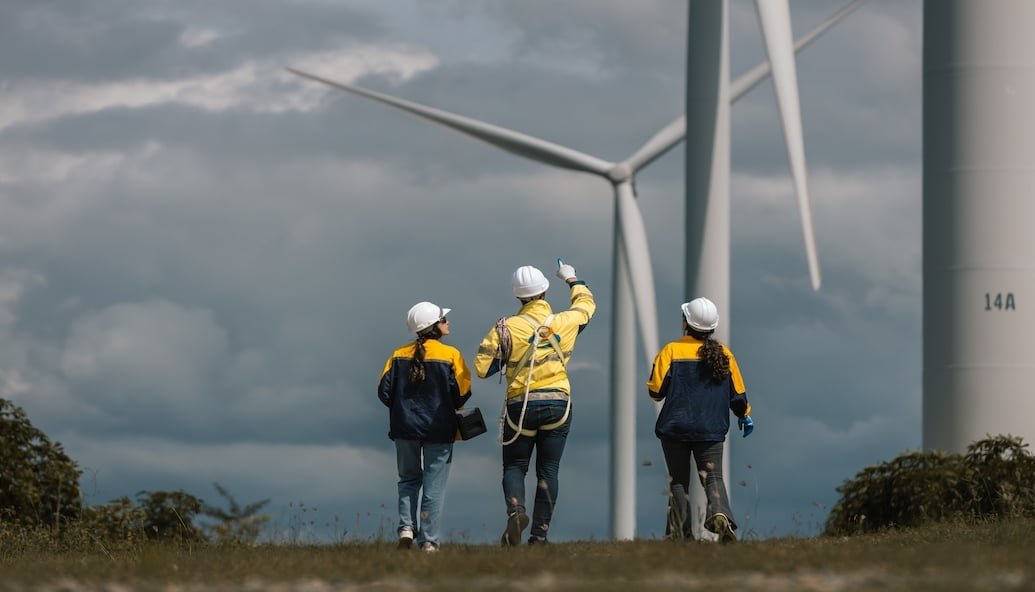 industry-groups-warn-uk-risks-losing-jobs-and-investment-without-faster-decarbonisation