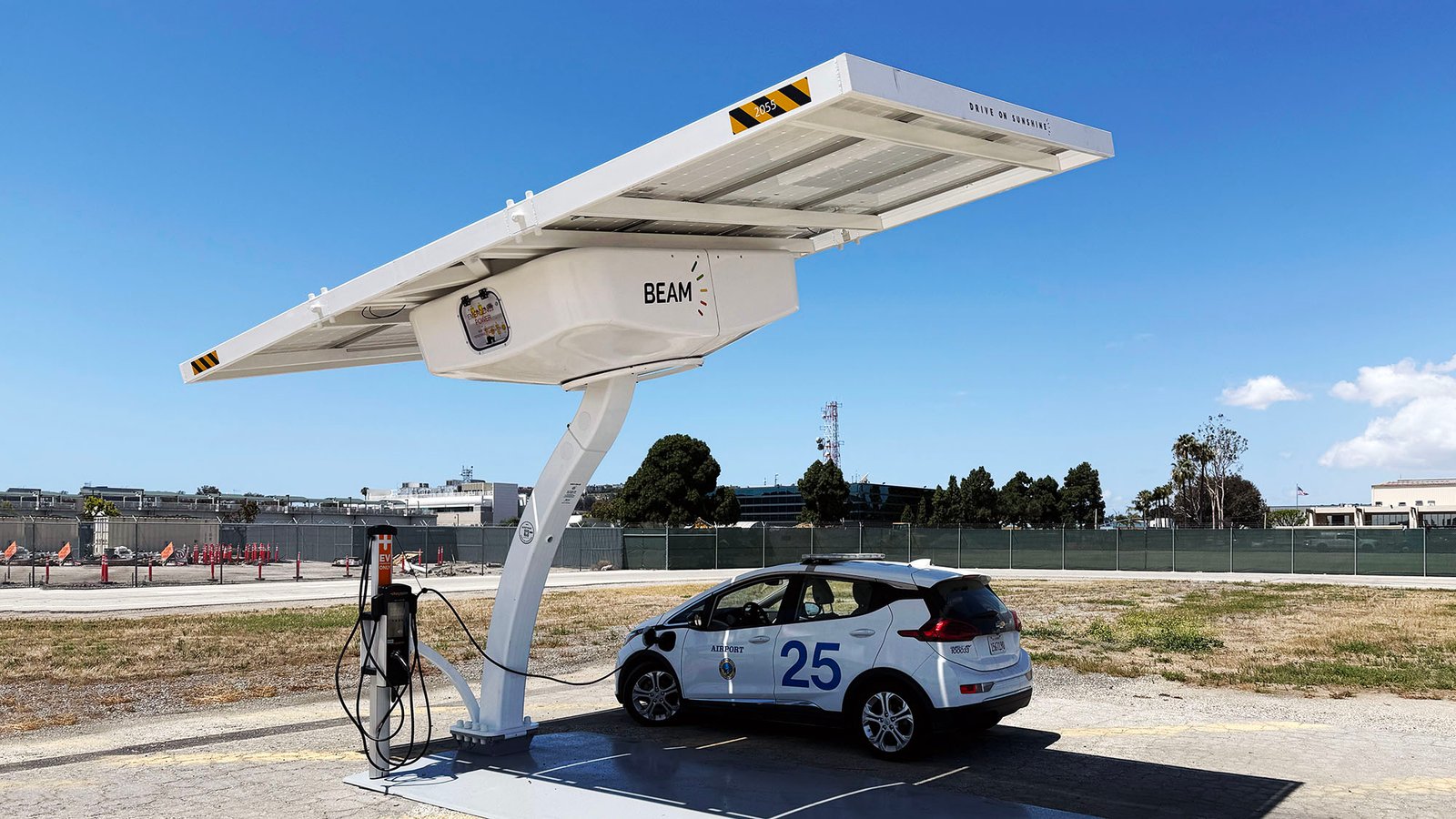 beam-global-deploys-six-more-ev-arc-systems-for-the-city-of-long-beach