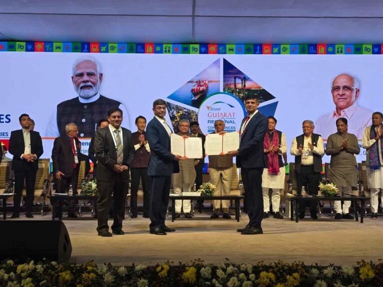 ntpc-green-energy-floats-3.3gwh-bess-epc-tender-for-khavda-solar-park-in-gujarat,-india