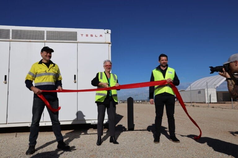 rwe-officially-opens-australia’s-first-8-hour-battery-storage-system