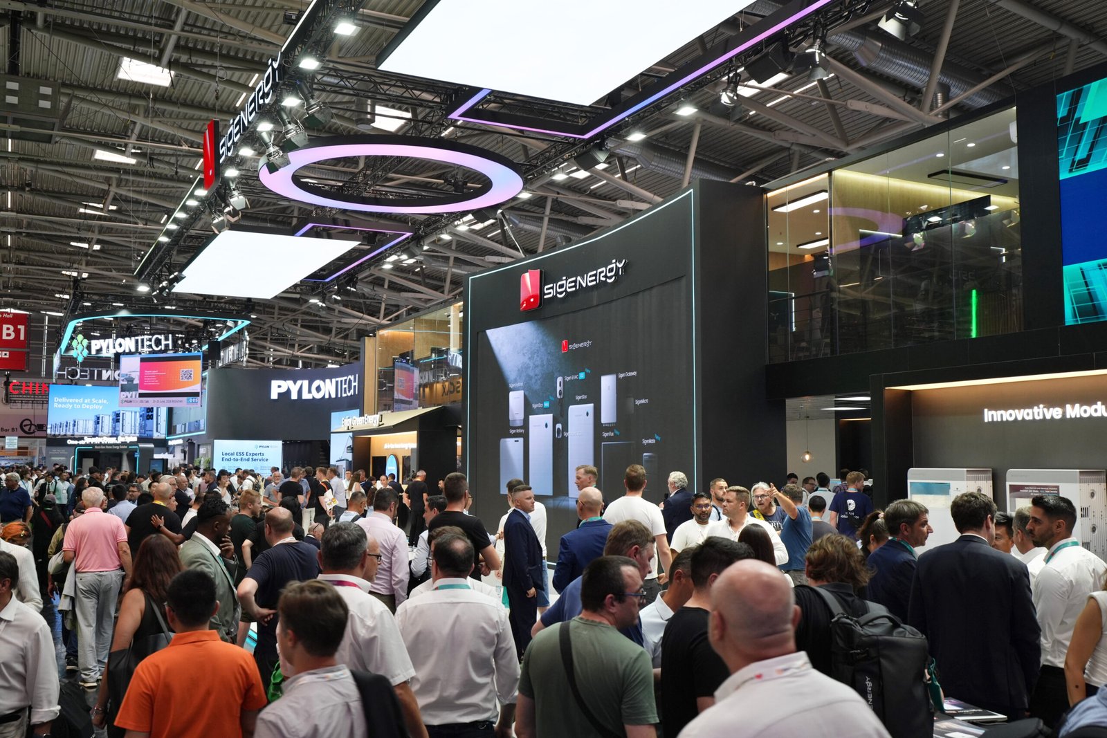 sigenergy-showcases-full-scenario-energy-innovations-at-intersolar-europe-2026,-accelerating-“ai-in-all”-strategy