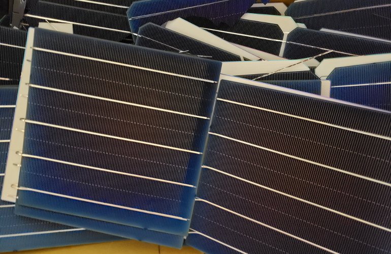 comstock-metals-sets-up-solar-panel-recycling-hub-in-ohio