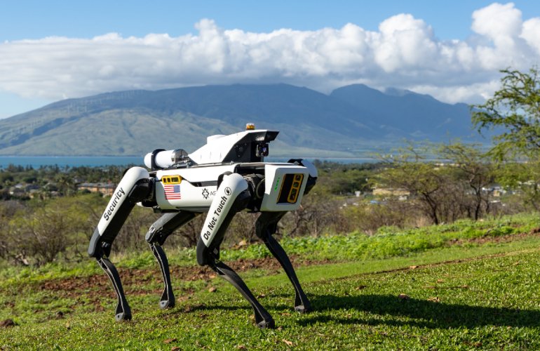 asylon-dronedog-pitched-as-physical-security-for-large-solar-sites