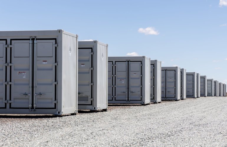 avantus-completes-1st-phase-of-aratina-solar-+-storage-project-in-california