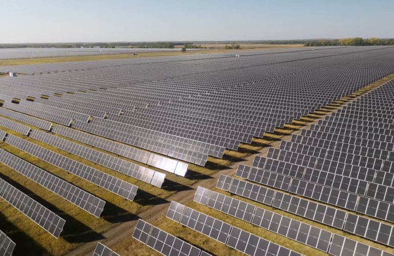 minnesota-solar-project-set-to-replace-retiring-coal-plant-reaches-710-mw
