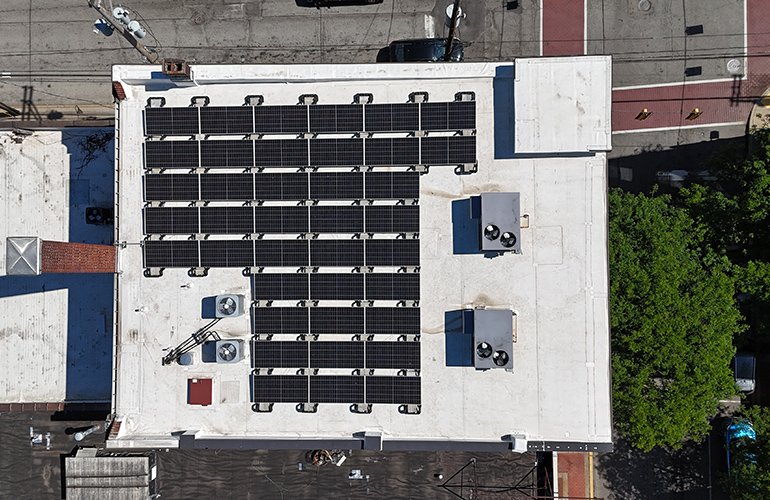 pittsburgh-neighborhood-organization-taps-local-talent-for-rooftop-solar-project