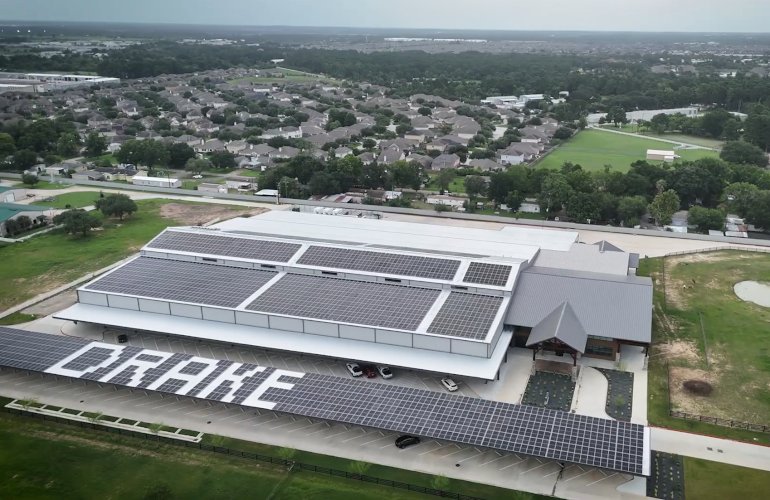 fly-into-houston-and-see-this-unique-solar-carport-design