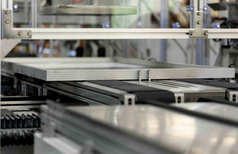 oneplanet-says-it-can-get-silicon-above-95%-purity-from-recycled-solar-panels