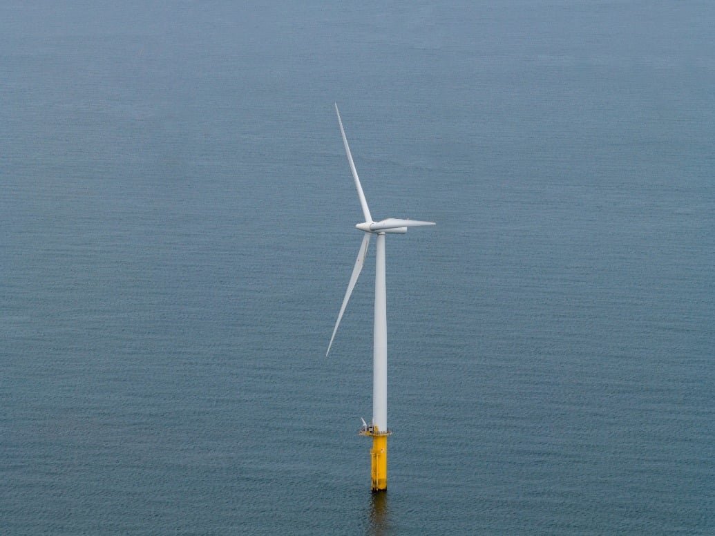 offshore-project-brings-uk’s-tallest-turbines