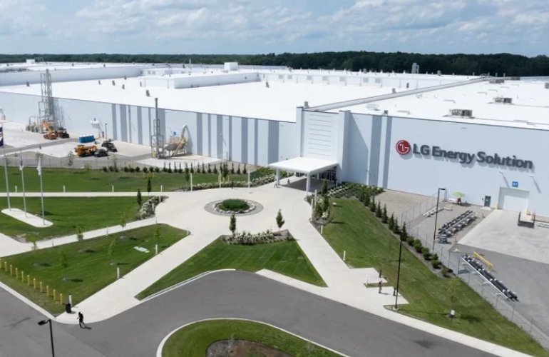 lges-opens-second-michigan-battery-manufacturing-plant,-now-makes-80%-of-ess-in-north-america