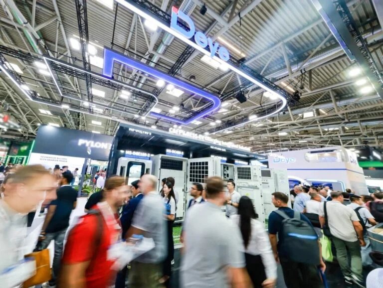 south-africa:-plentify-aggregates-2.7gwh-of-deye-home-battery-systems-into-virtual-power-plant