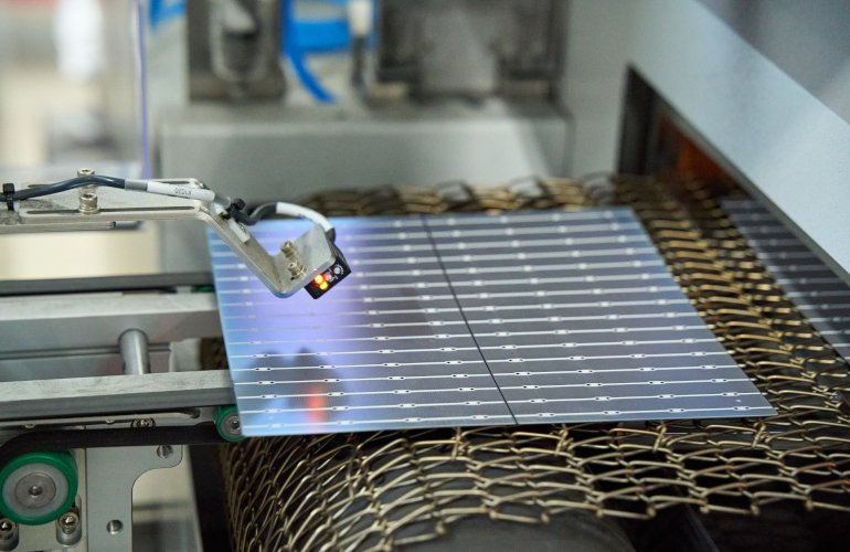 sec.-232-polysilicon-results:-the-price-of-all-imported-solar-panels-is-going-up