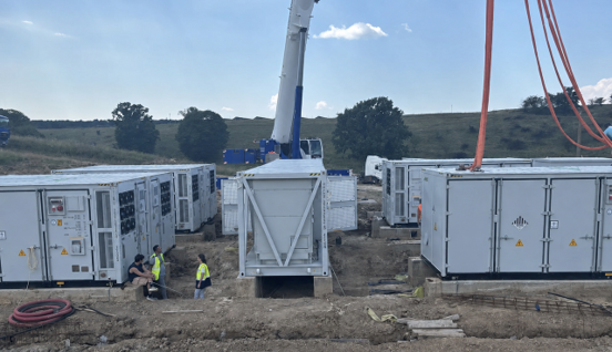 from-grid-code-to-grid-connection:-what-makes-a-grid-forming-bess-work-in-the-real-world?