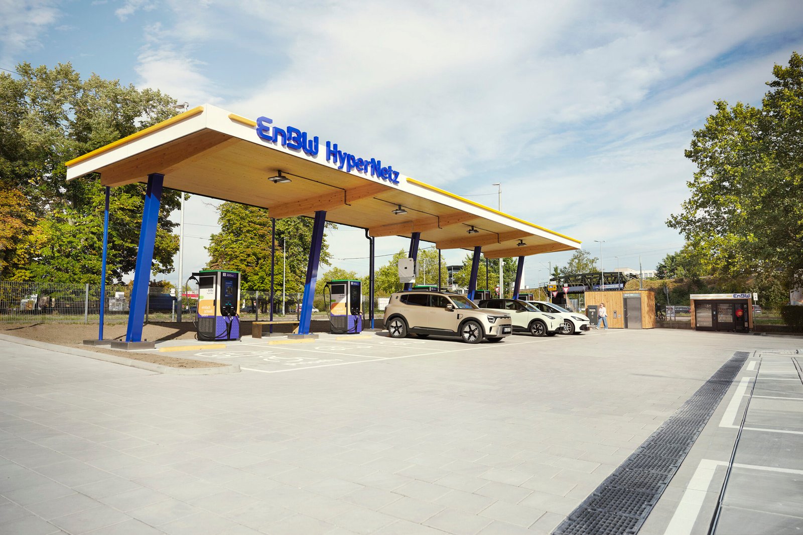enbw-deploys-xcharge-c7-480-kw-fast-chargers-across-its-nationwide-charging-network-in-germany
