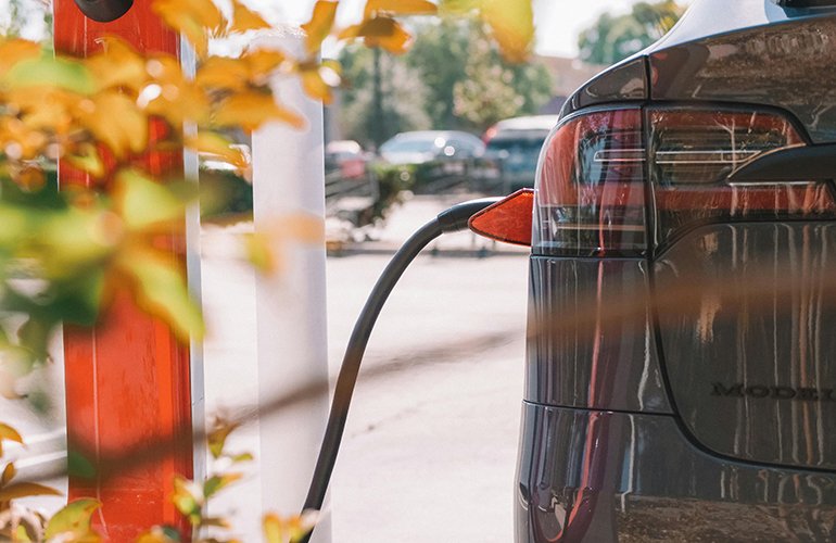 otovo-adds-incharge-energy’s-ev-maintenance-skills-to-service-offering
