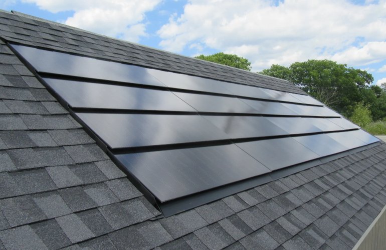certainteed-releases-new-solar-roofing-system-landmark-pwr