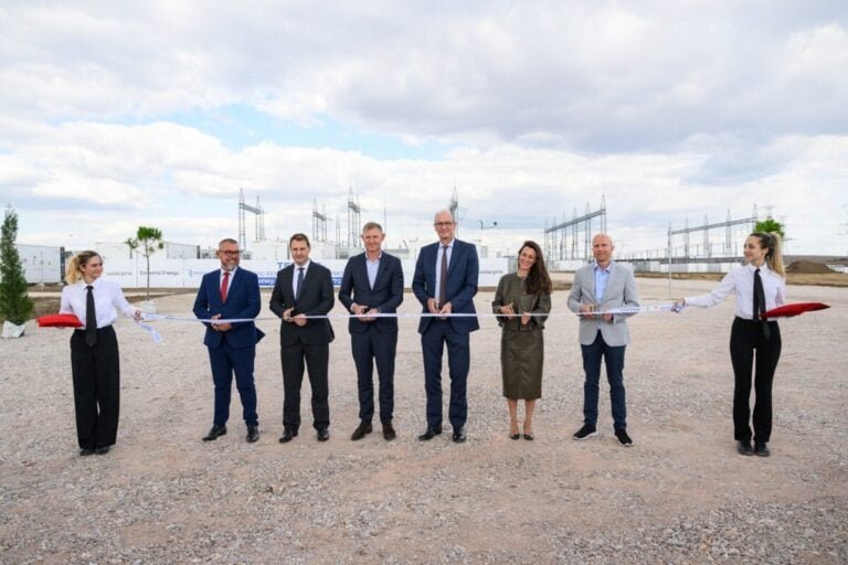 renalfa-ipp,-eurowind-inaugurate-solar-plus-storage-hybrid-renewable-energy-park-in-bulgaria