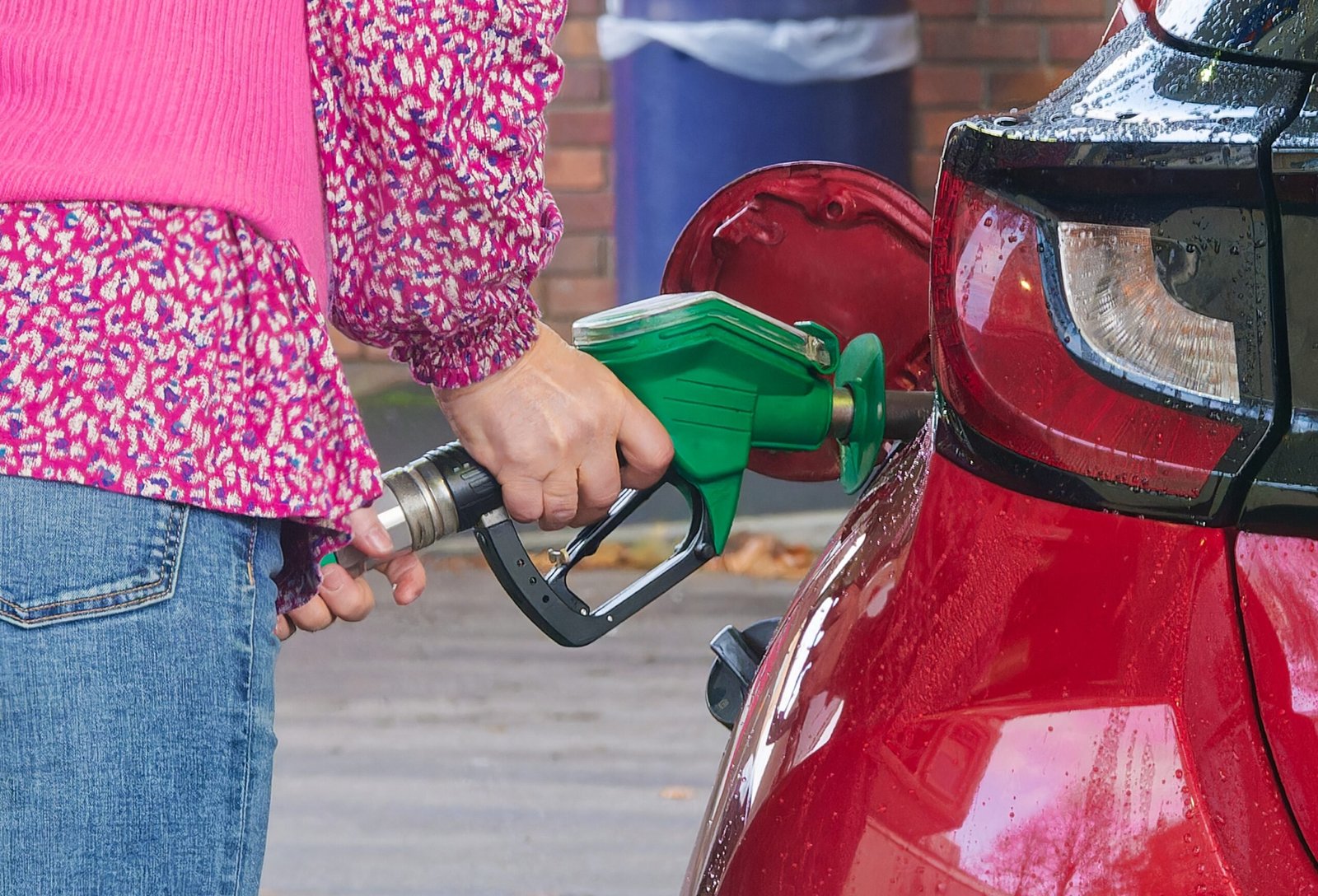 fuel-price-map-lauded-by-burnham-branded-“weak-cosmetic-gesture”