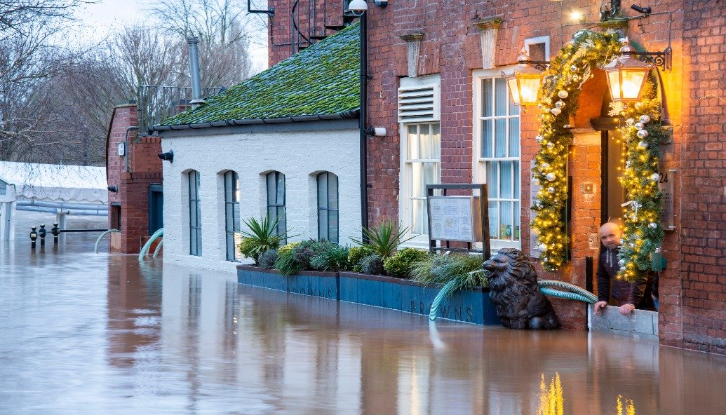 drowning-or-drying-up?-uk-tackles-water-extremes-with-new-taskforce