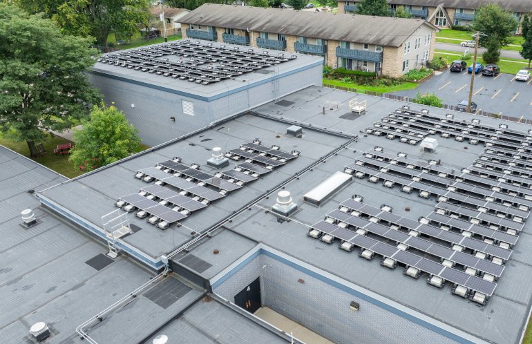 illinois-school-district-invests-in-solar-on-three-school-buildings