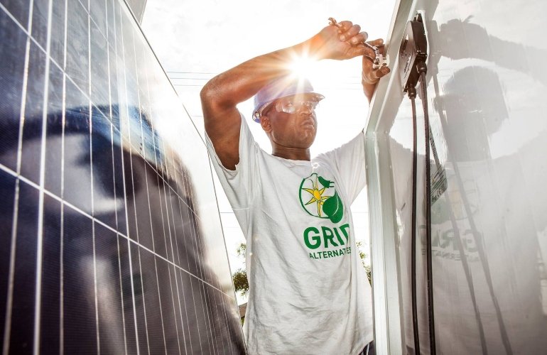 nominate-the-rising-stars-of-us-solar