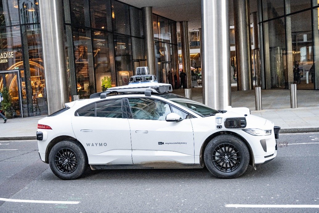 driverless-taxis-may-be-a-danger-to-jobs-and-congestion-–-report-warns