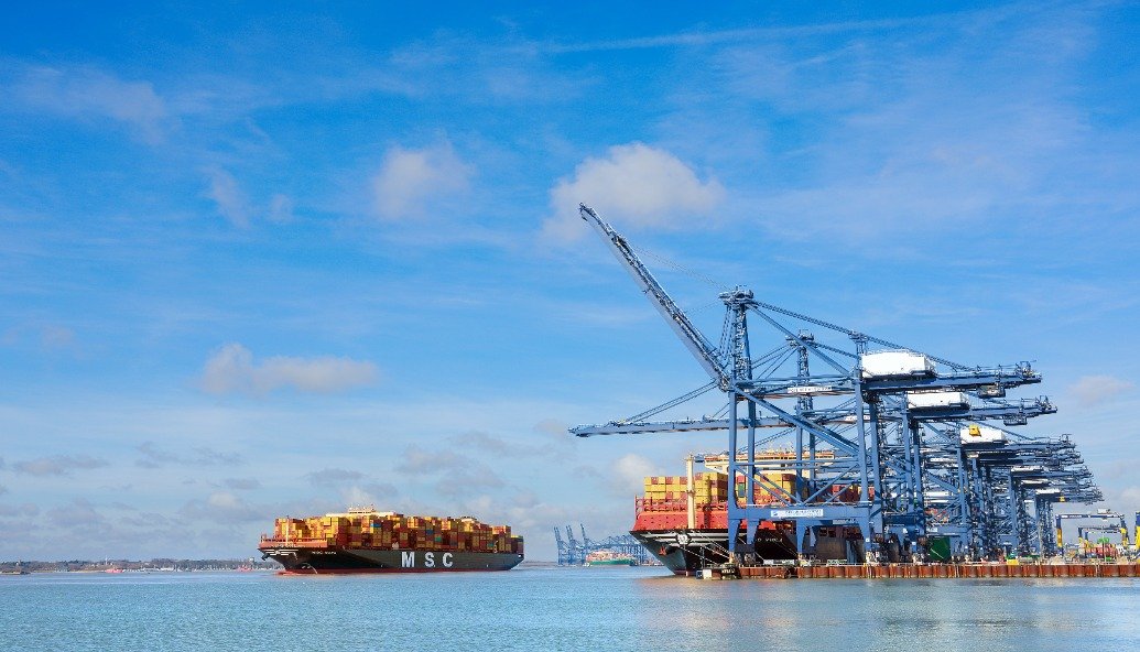 uk-ports-call-for-electricity-cost-reforms-to-boost-competitiveness
