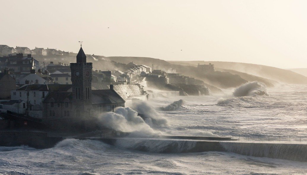 britain-braces-for-energy-battering-as-storms-pile-in